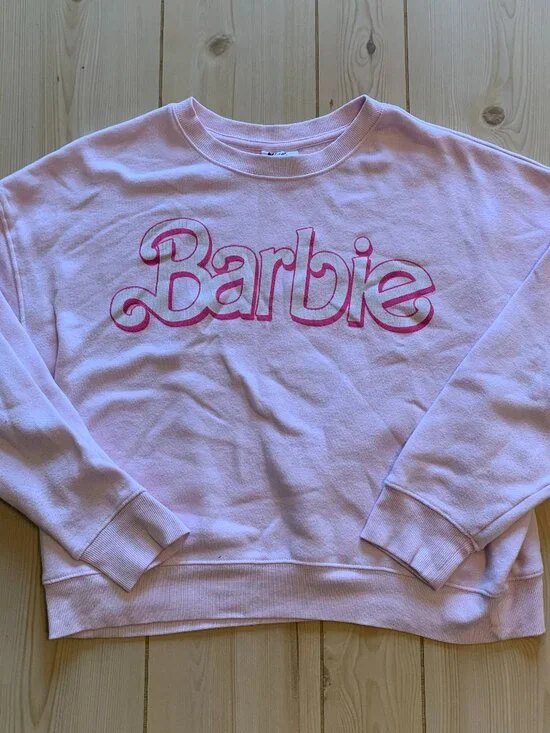 Barbie Doll Pink Women's Crewneck Sweatshirt Kidcore Glam Size M Medium - Picture 1 of 6